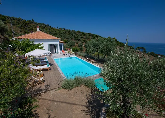 Avgi Villa