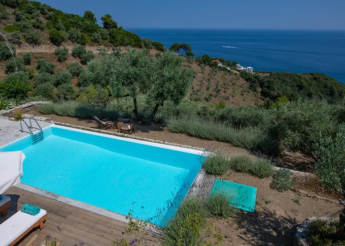 Avgi Villa