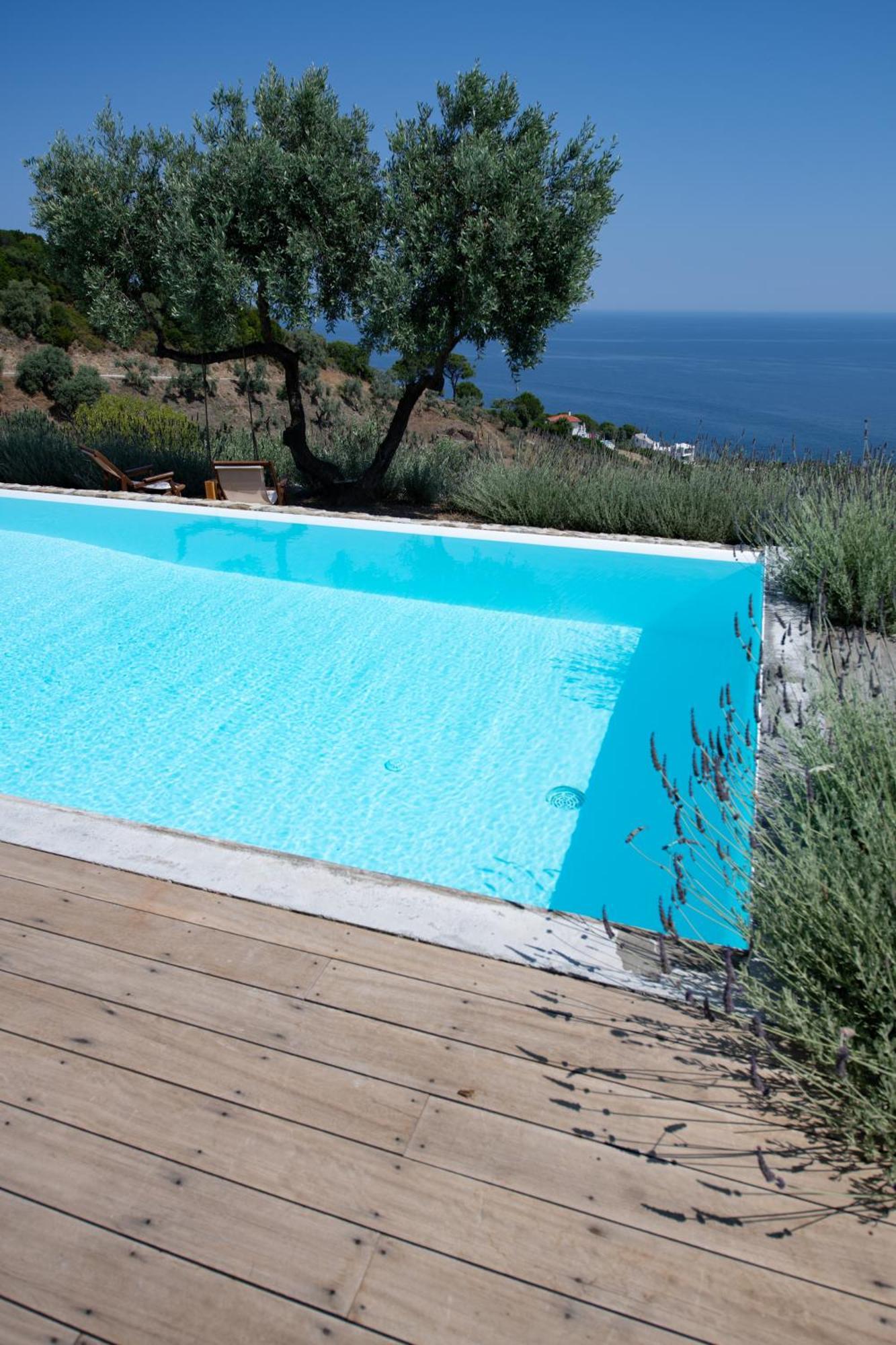 Villa Avgi